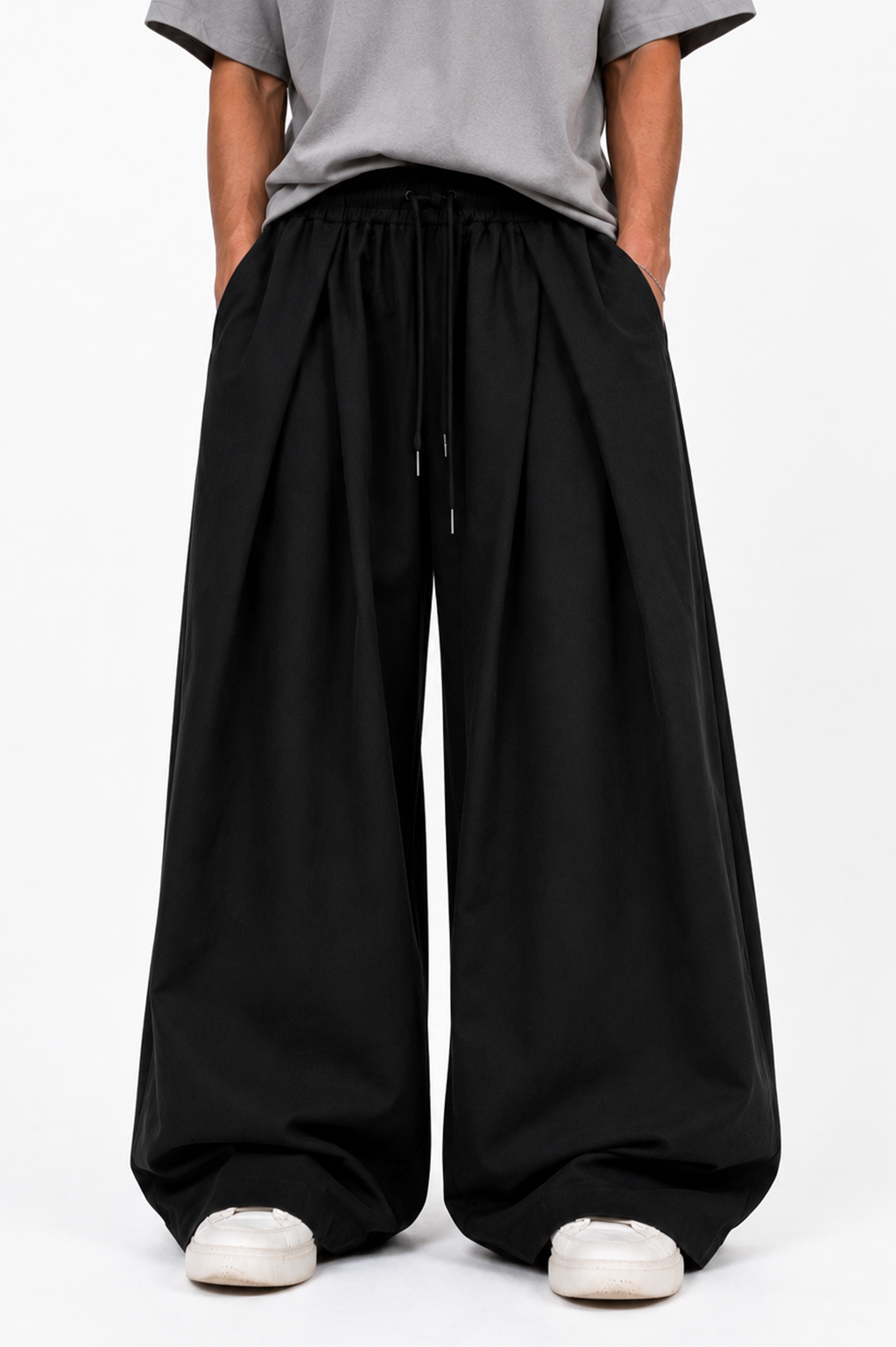 Noir Flow Sweatpants