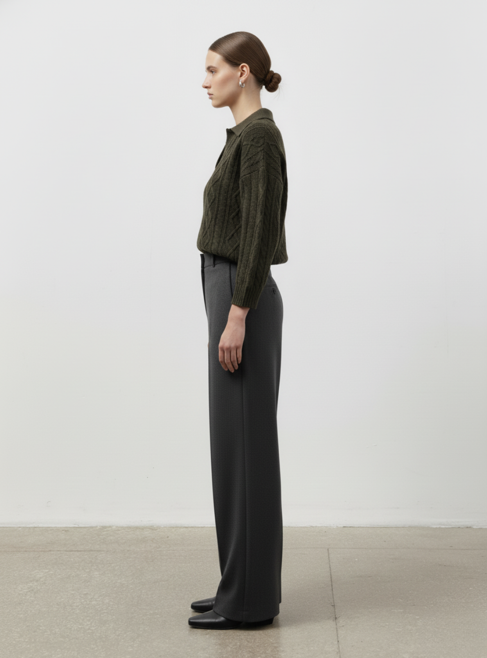 OLIVE TRAIL SWEATER